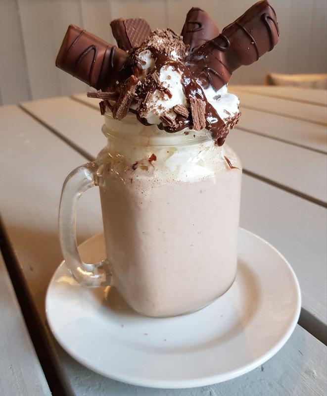 Freakshake kinder bueno