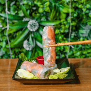 Spring Roll Saumon Fumé