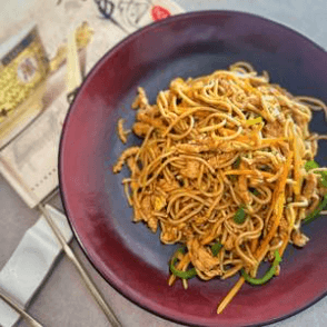 Nouilles Sautées Au Poulet