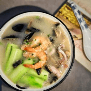 Soupe Vermicelle de Riz avec Fruit de Mer