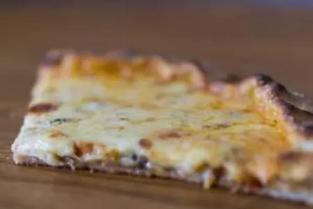 Pizza Super Cheese