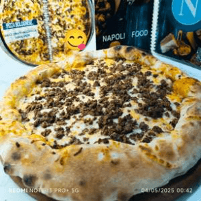 Pizza Bolognese