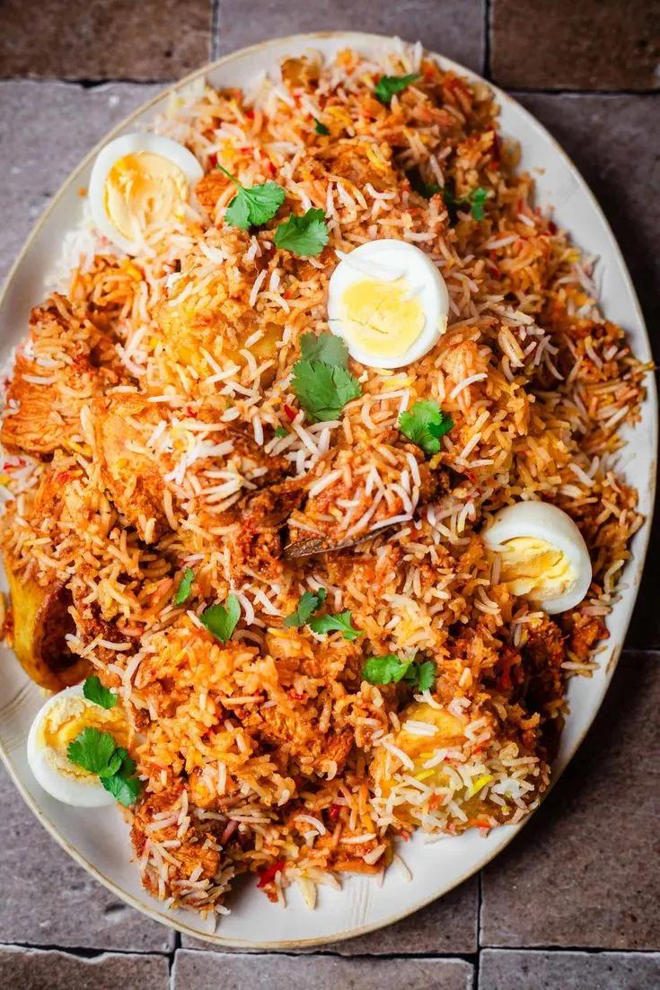 Chicken biryani shan-é-awadh
