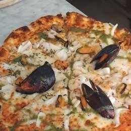 Pizza Fruits De Mer