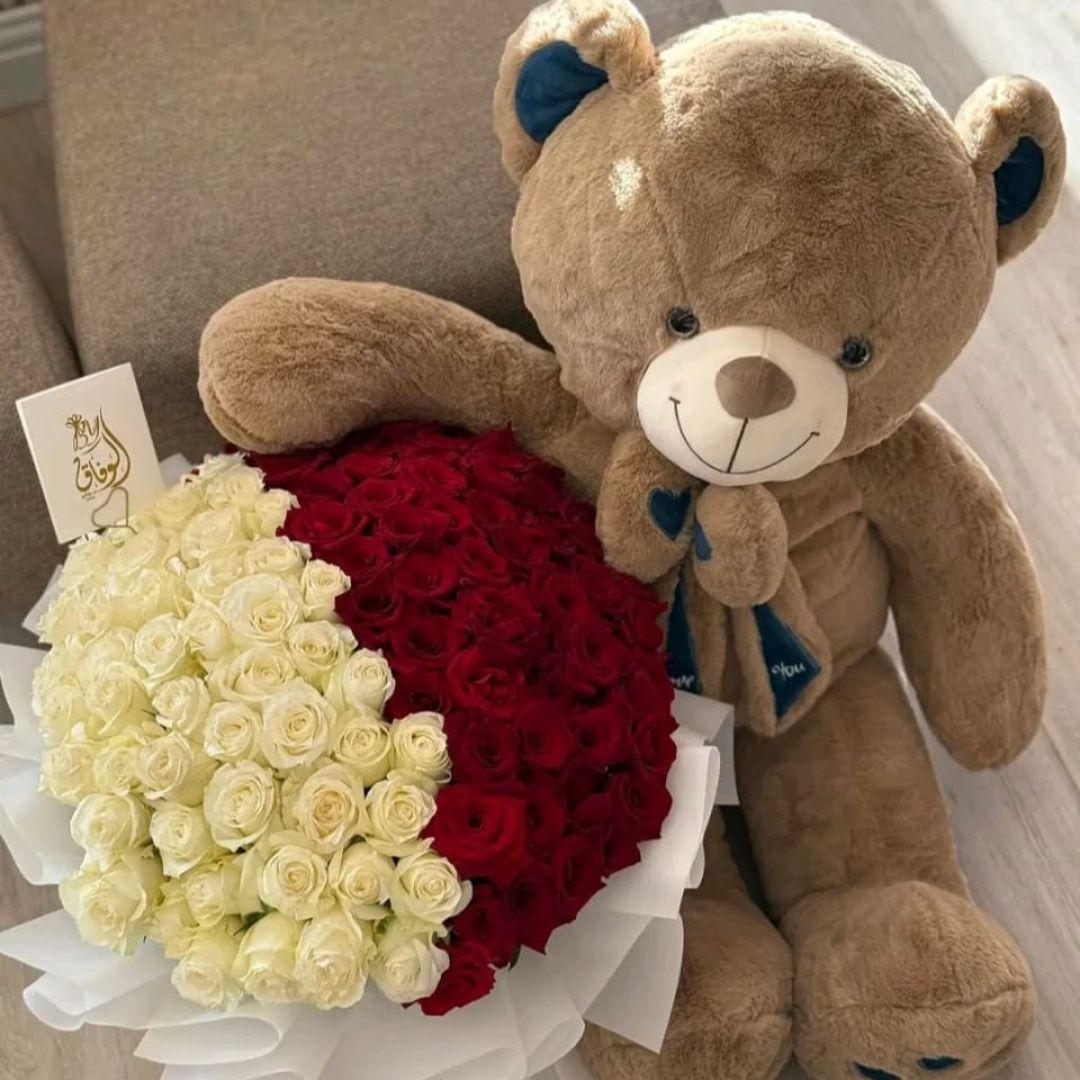 Moyen Nounours Avec 50 Roses Rouges Et Blanches