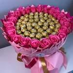30 Roses Avec 30 Chocolats