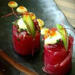 Gunkan Thon Avec Ciboulette Et Mayonnaise Japonaise