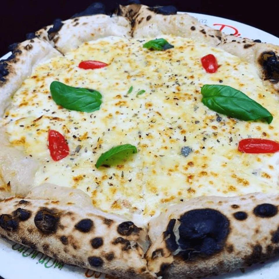 Pizza 6 Fromages