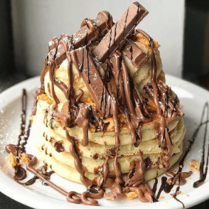 Pancakes Nutella KitKat