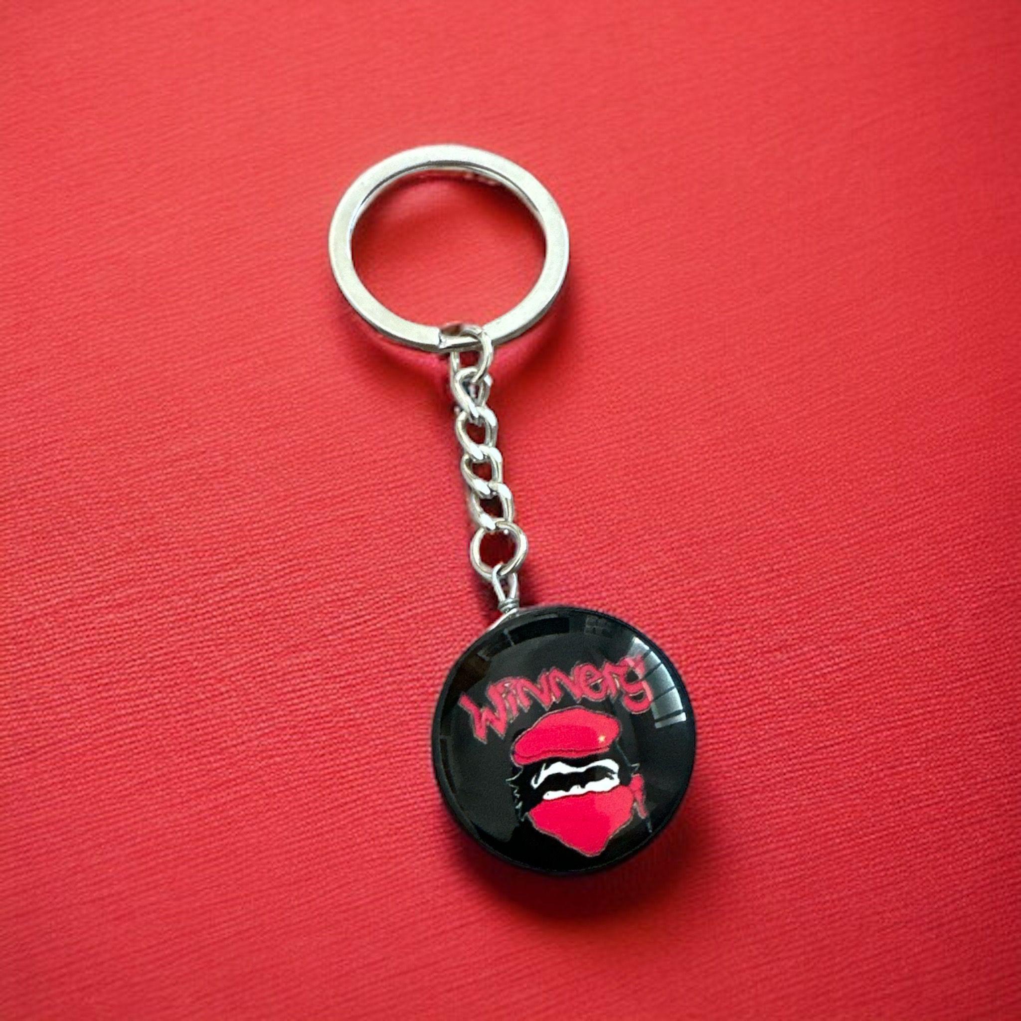 Porte-clé winners Black and Red