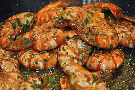 Crevettes Sautés à l'Ail