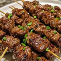 Brochette de viande agneau