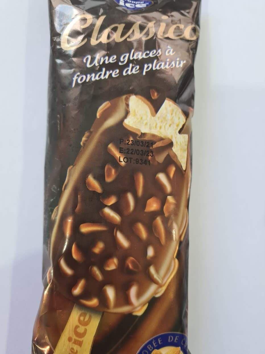 Classico Enrobé De Chocolat Et Amandes