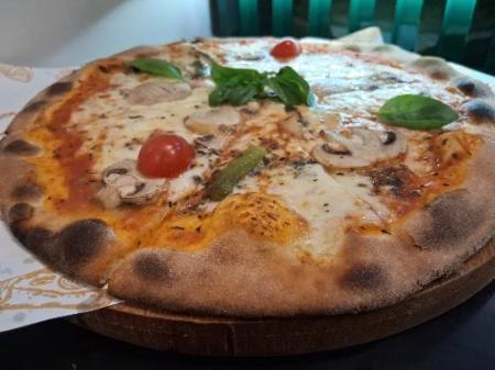 Pizza Napolitaine