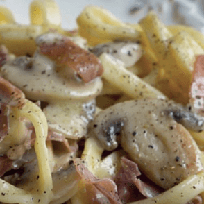 Pasta funghi e prosciutto