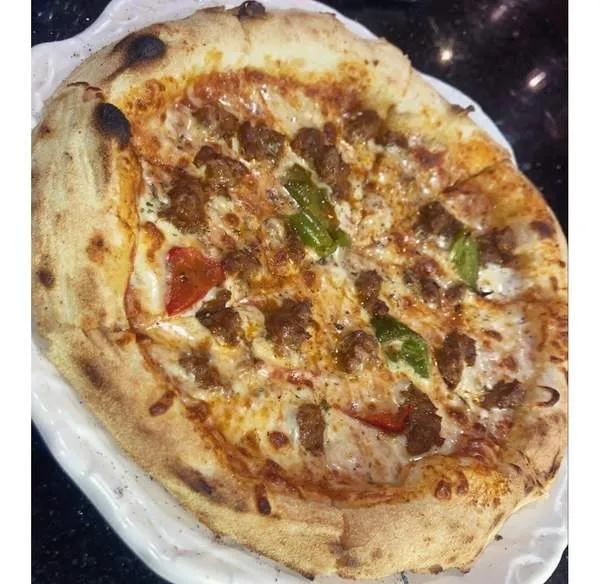 Pizza Kefta