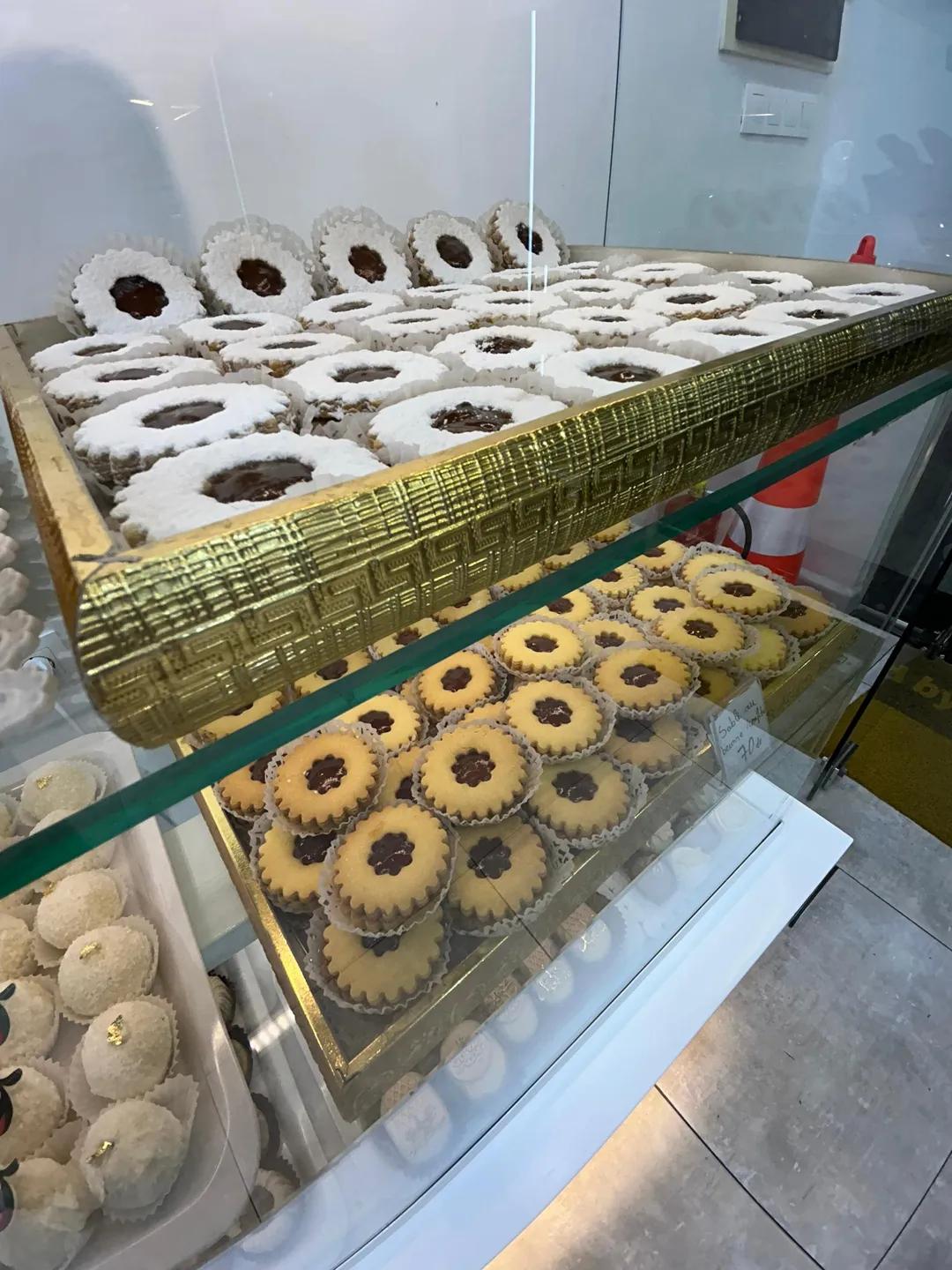 Sables au beurre avec sucre glace
