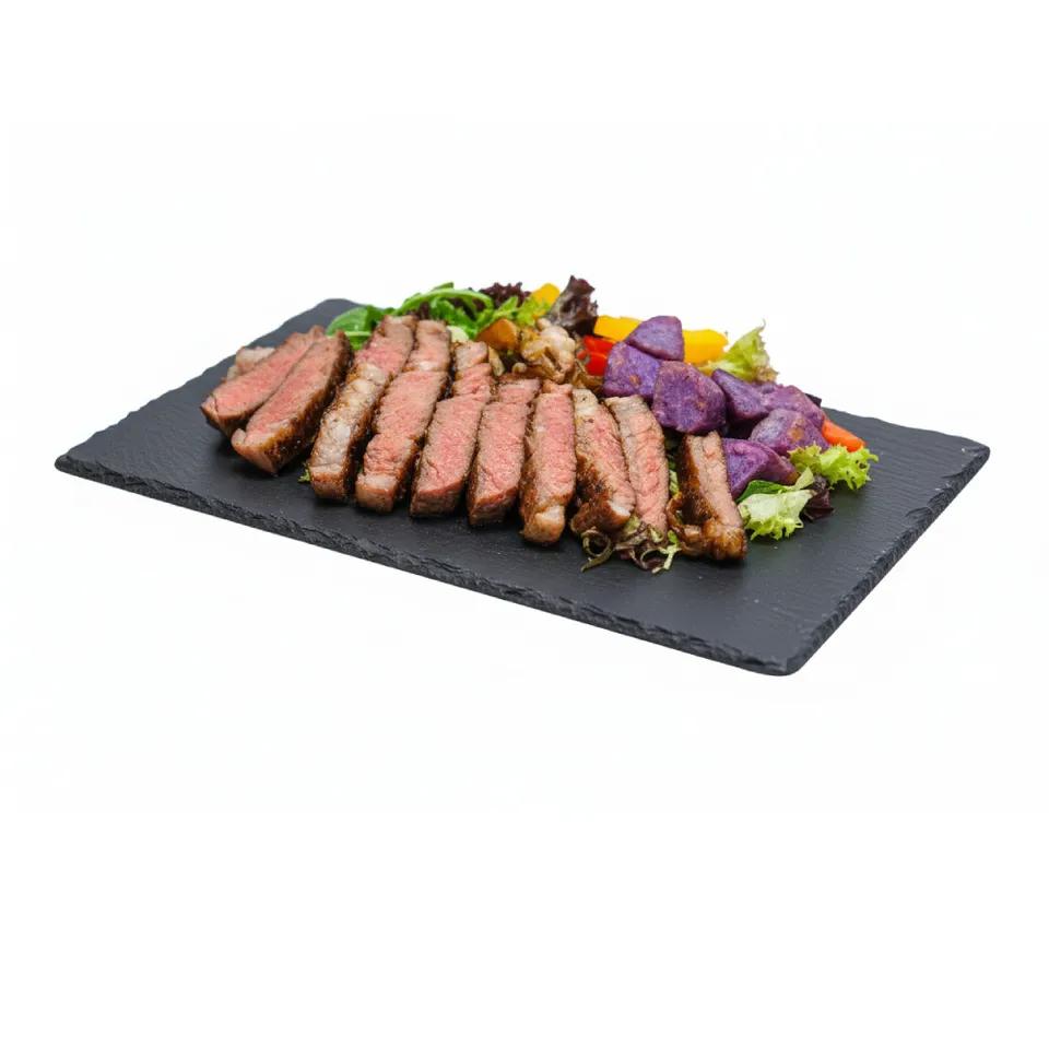 Peacock de Salade de Steak