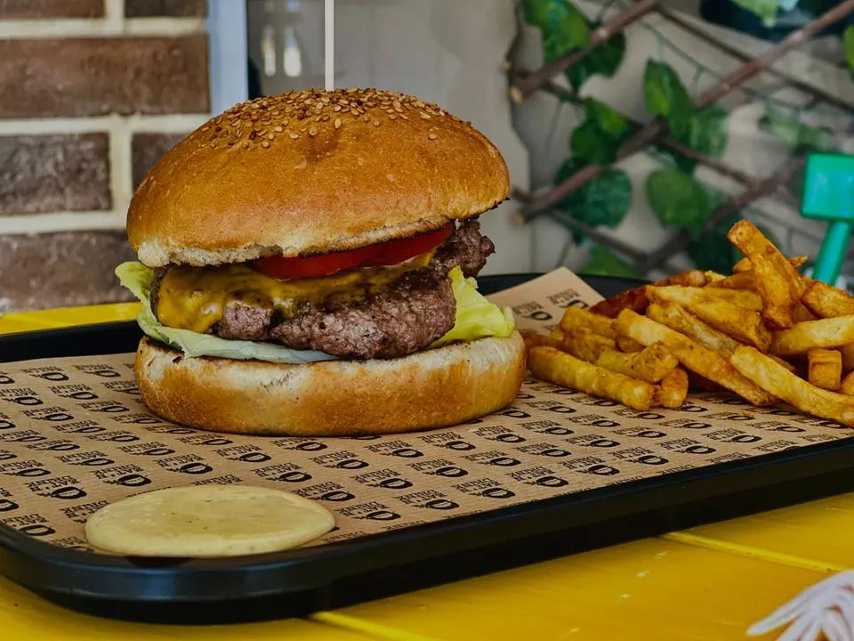 Cheese Burger