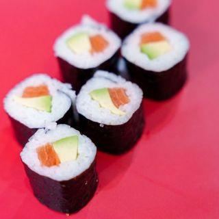 Makis poulet thai avocat 6 pcs
