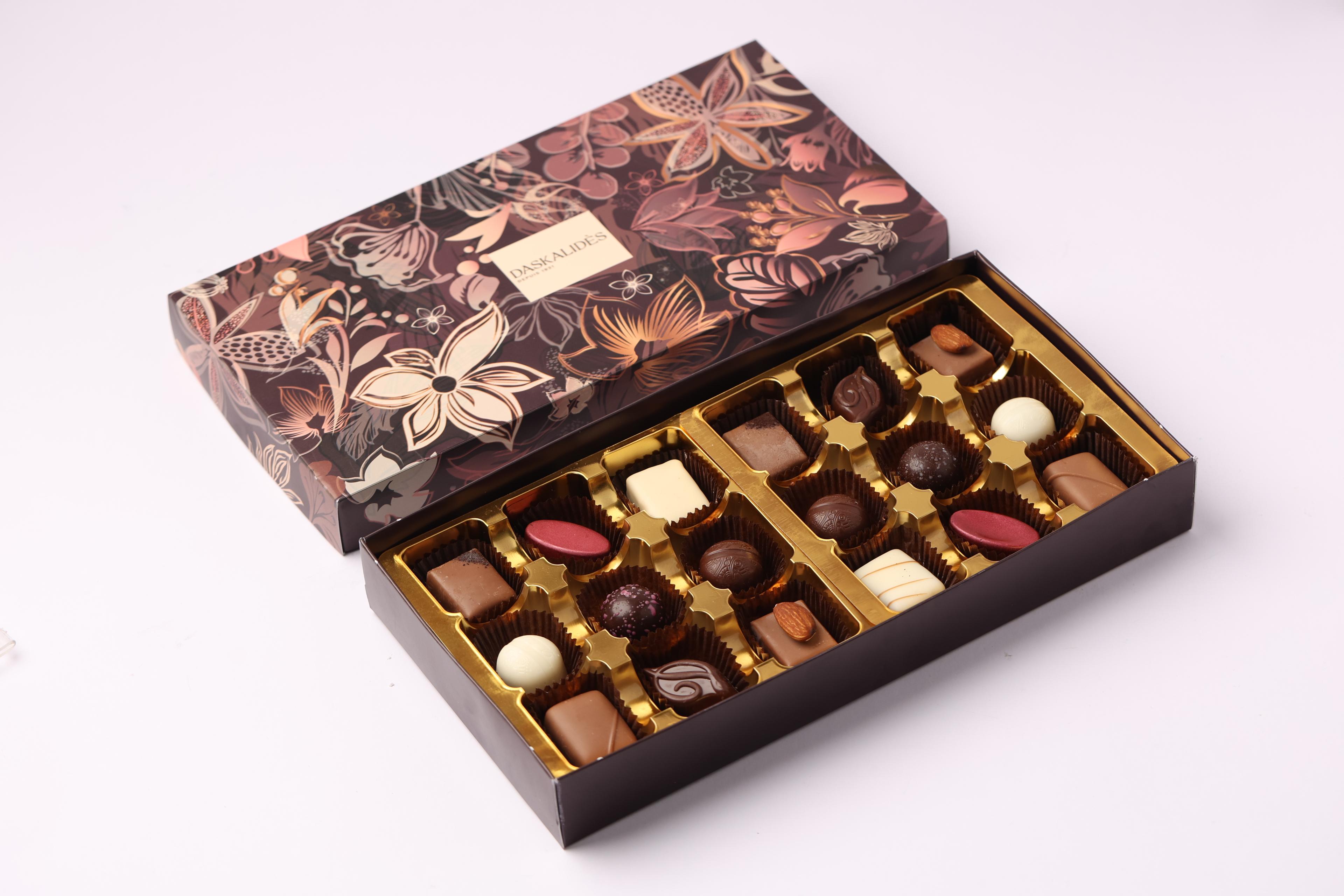 Boite Autumn leaves -18 chocolats