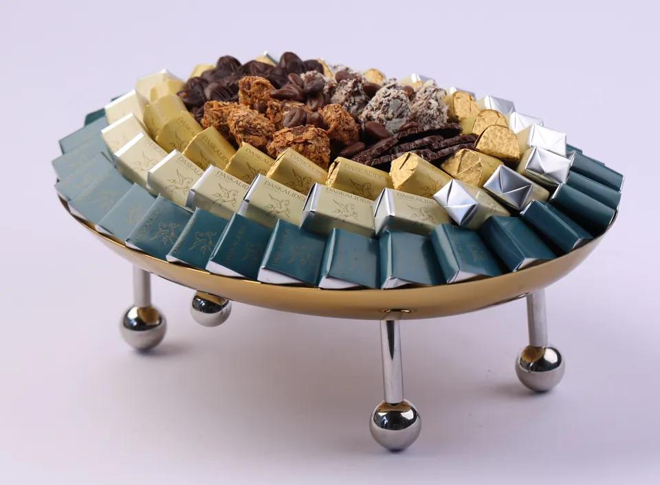 Plateau oval design en inox doré sur pieds chromés -1,3kg