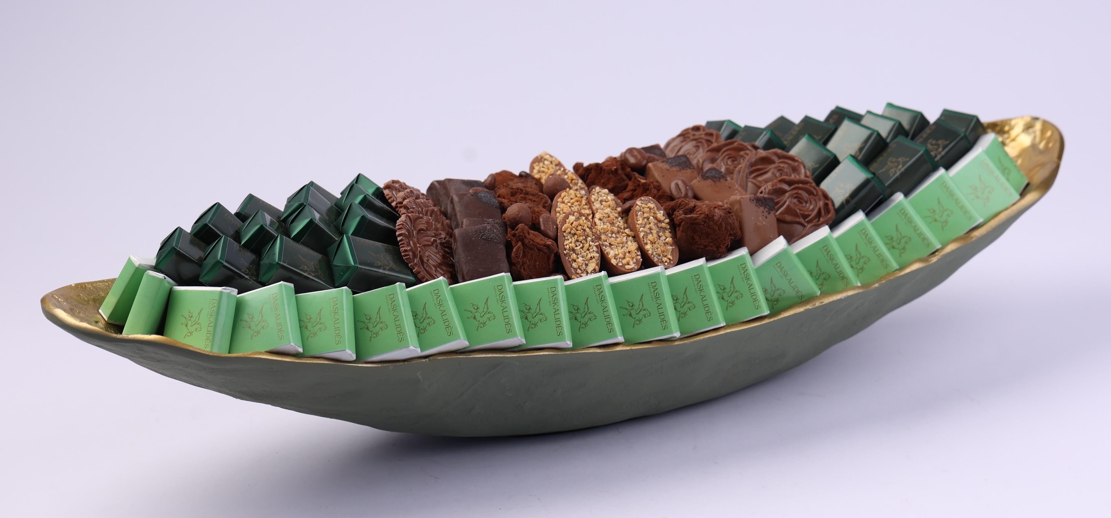 Centre de table feuille vert olive GM -1,5kg