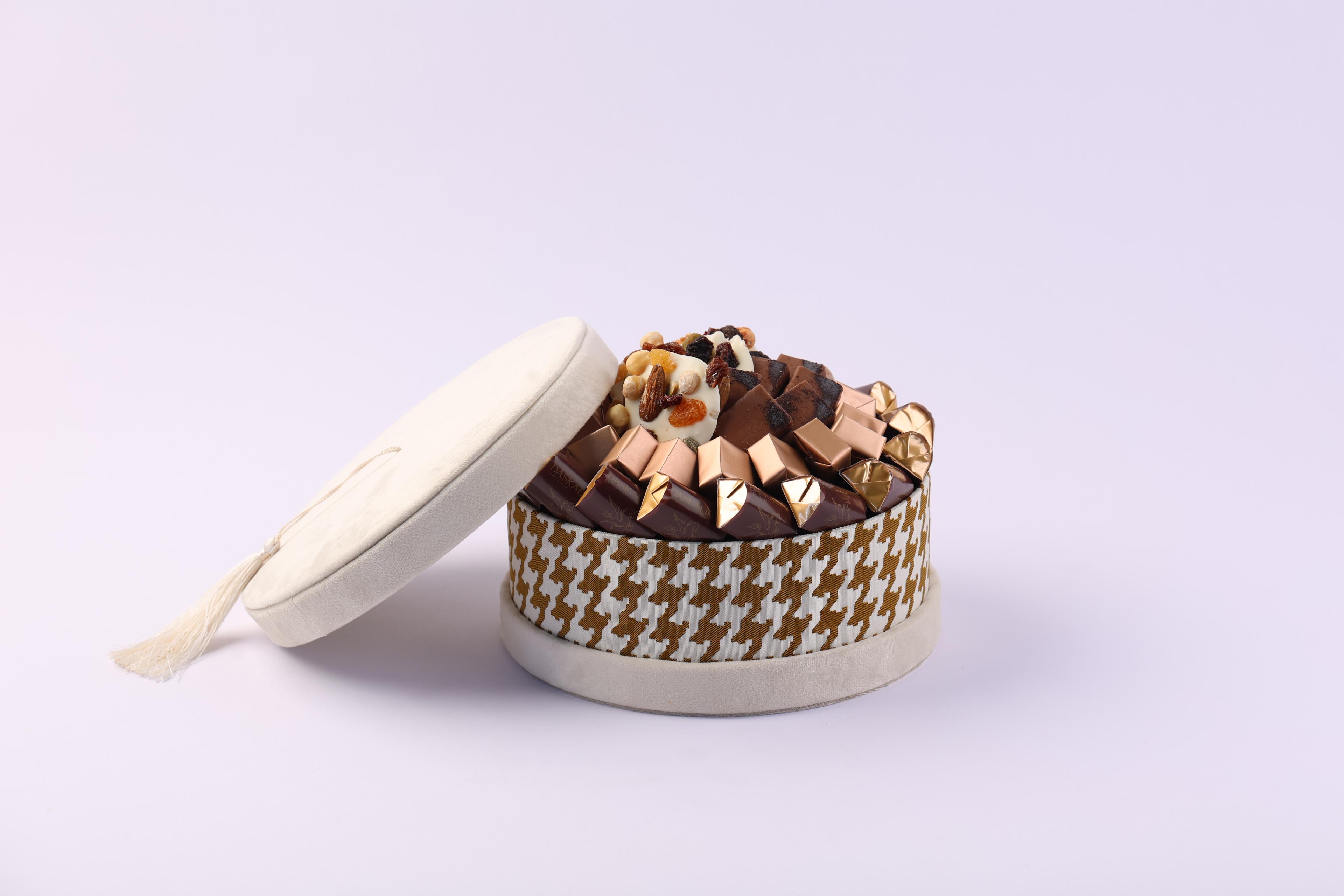 Boite avec couvercle à motif pied-de-poule camel PM -600g