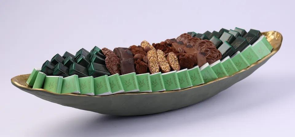 Centre de table feuille vert olive GM -1,5kg