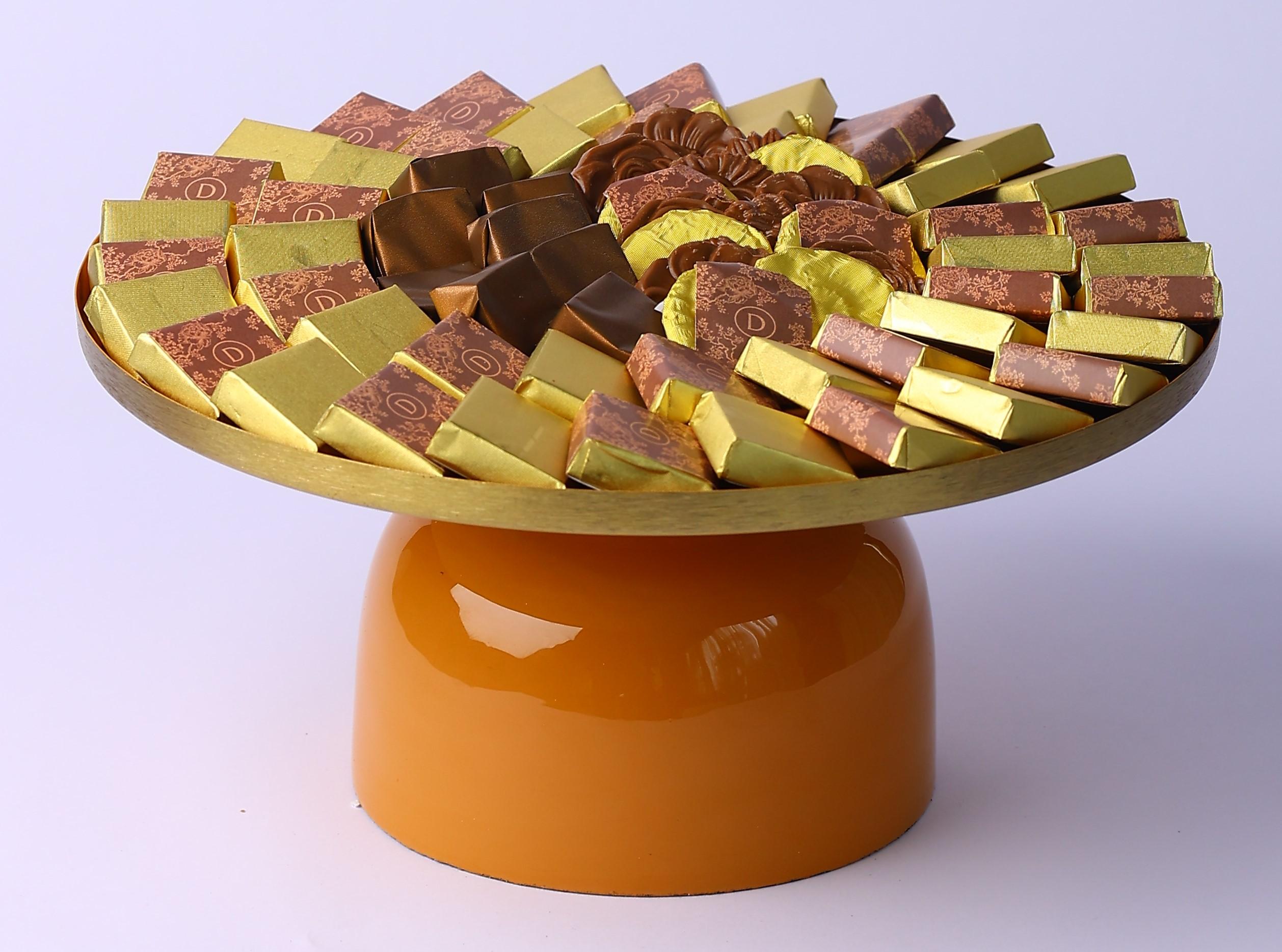 Plat sur pied brun orangé GM -1,5kg