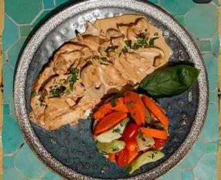 Émincé De Poulet À La Crème Aux Champignons