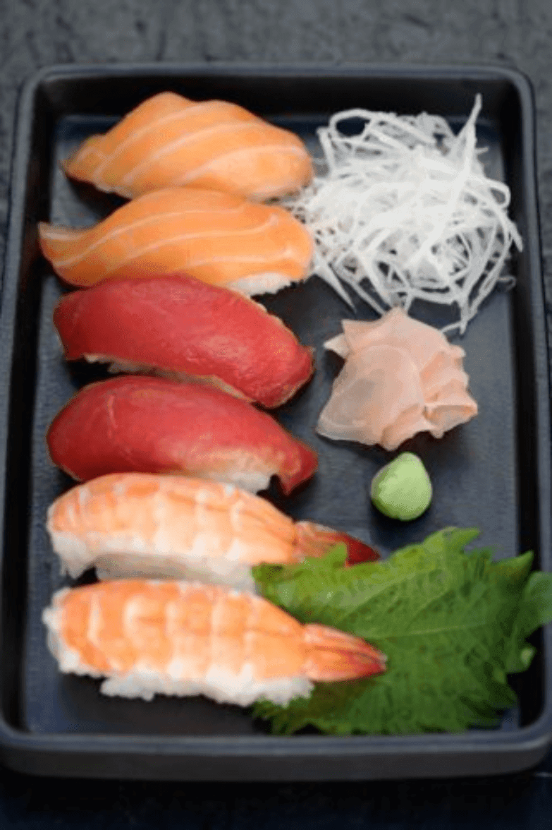 Nigiri Saumon Octopus Crevettes