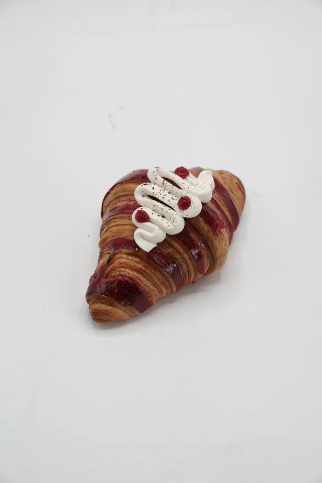 Croissant Bicolore Framboise