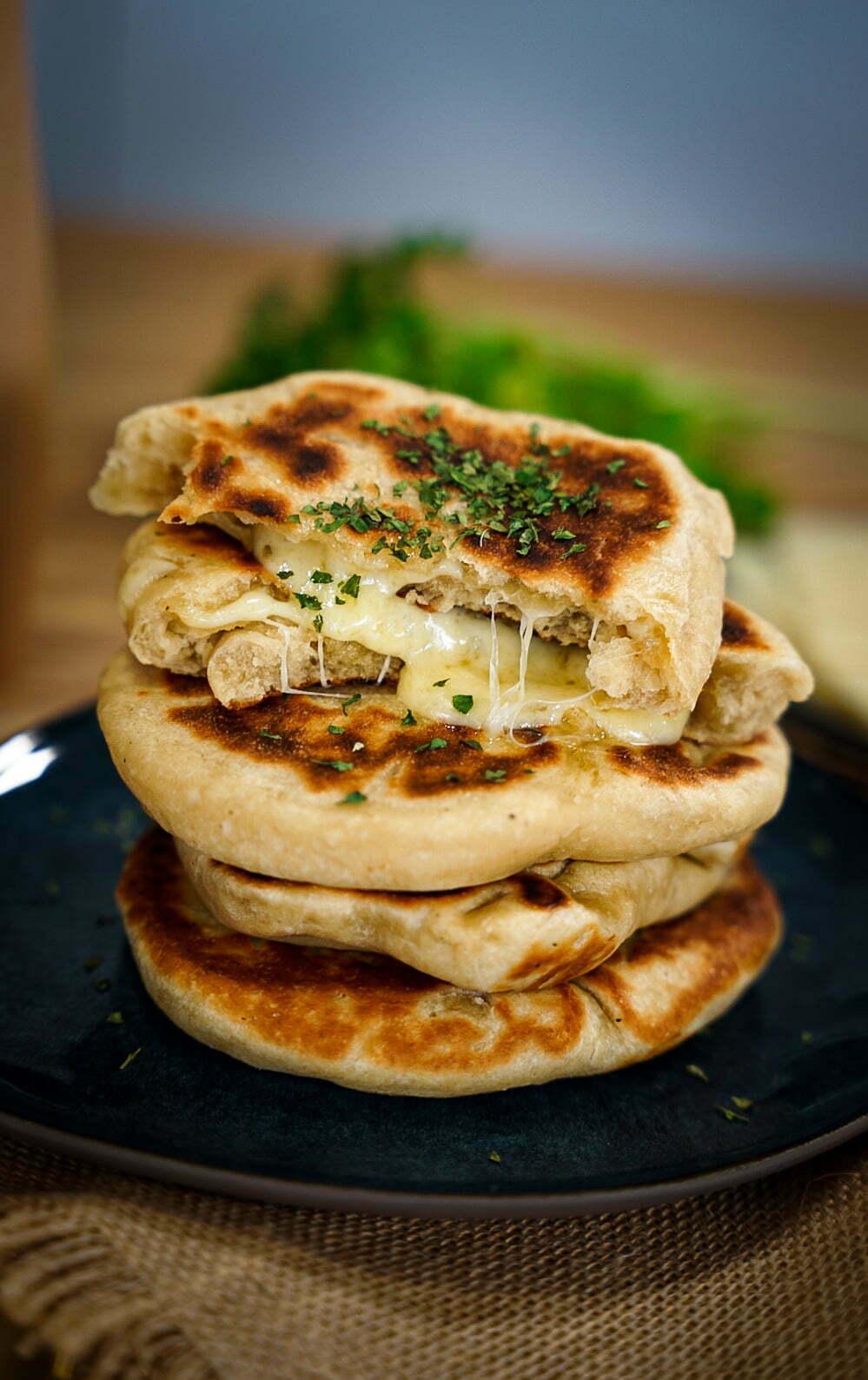 Cheese Naan