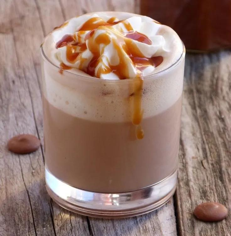 Latte Glacé au Caramel