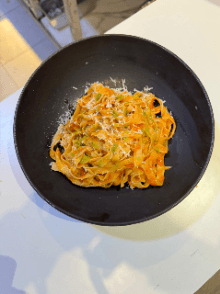 Tagliatelle à la sauce tomate