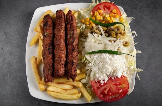 Plat kabeb