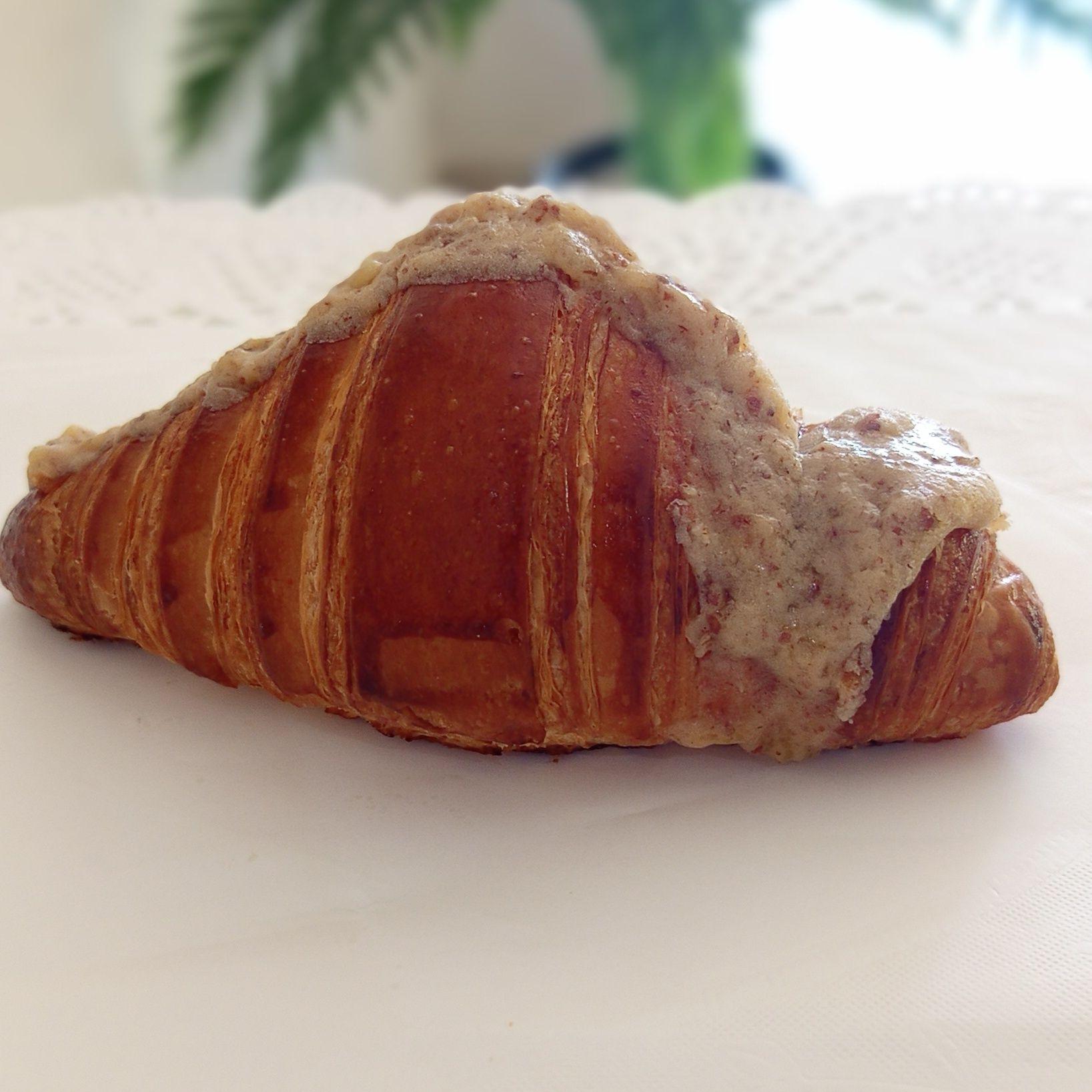 Mini Croissant à la Crème D'Amande