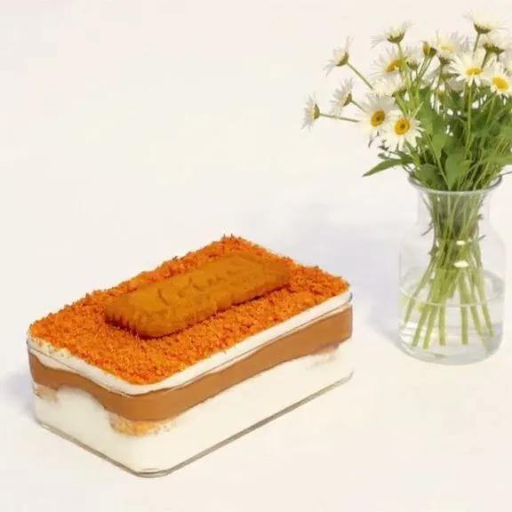 Tiramisu Lotus
