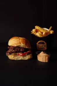 Classic Smash Burger