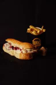 Salamozza Sandwich