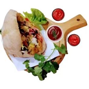Sandwich sardine maakouda légumes