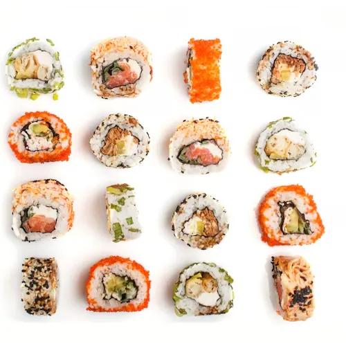 Rainbow Roll 8Pcs