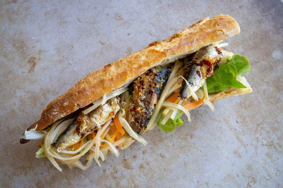 Sandwich Sardine