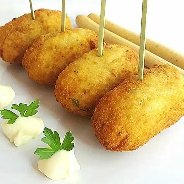 Camembert Croquette