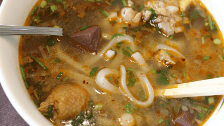 Soupe aux Pâtes de Riz (PHO)