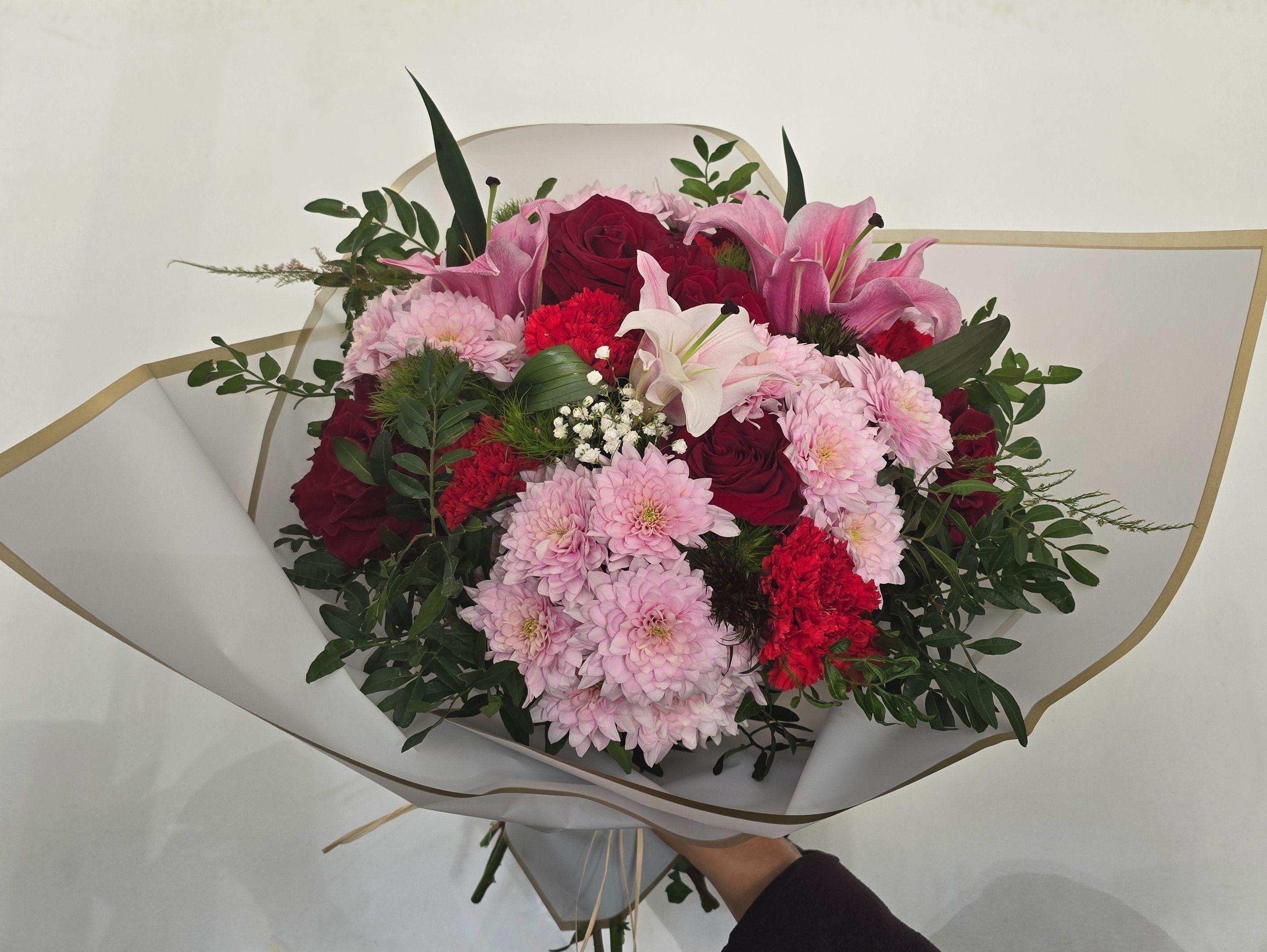 Bouquet a main M 1