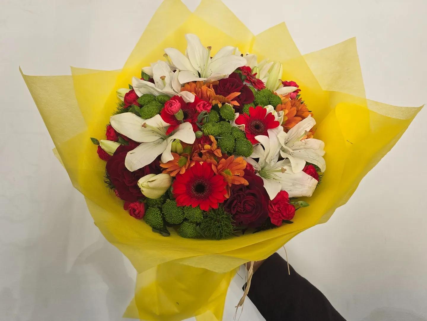 Bouquet a main M 2