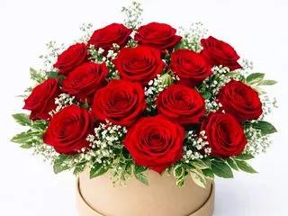 Mini box red rouses