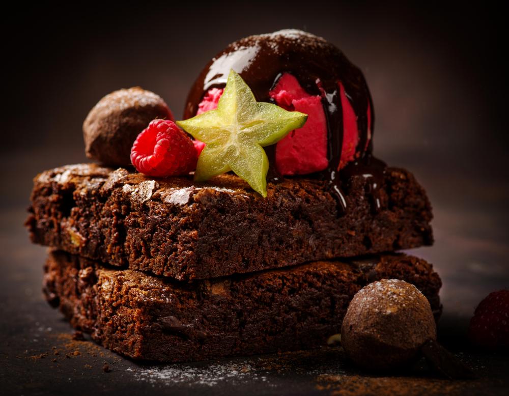Brownies with Fruits